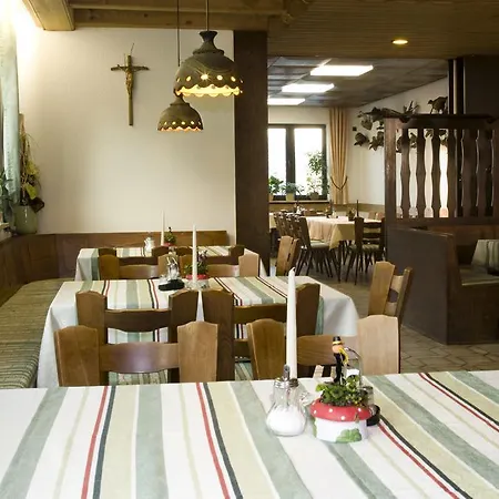 Hotel Zur Post 3*
